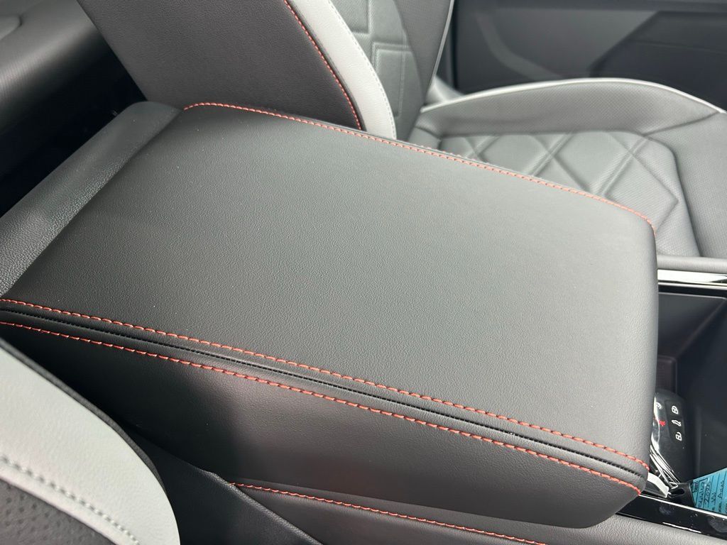 2025 Volkswagen Atlas 2.0T Peak Edition SE Tampa FL