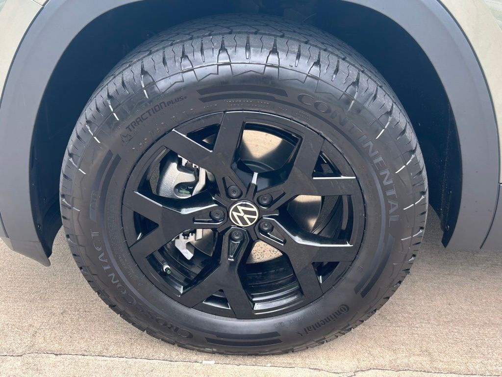 2025 Volkswagen Atlas 2.0T Peak Edition SE Tampa FL