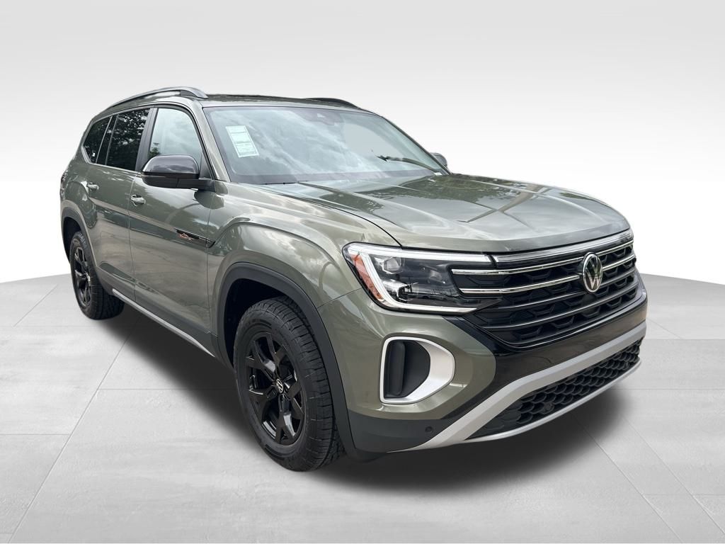 2025 Volkswagen Atlas 2.0T Peak Edition SE Tampa FL