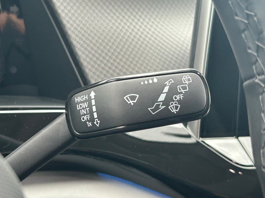 2025 Volkswagen Atlas 2.0T Peak Edition SE Tampa FL