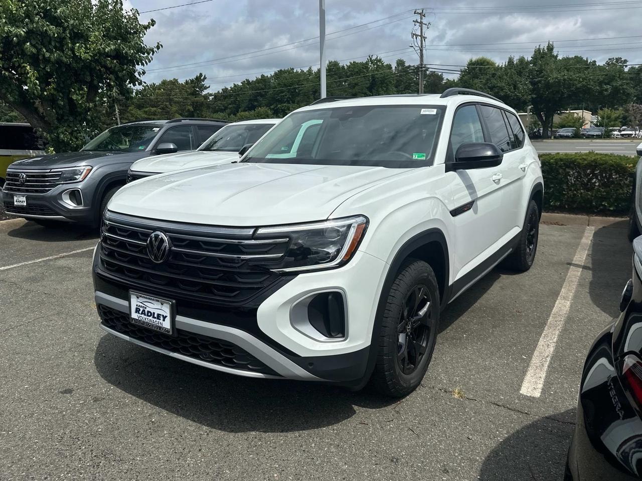 2025 Volkswagen Atlas 2.0T Peak Edition Woodbridge VA