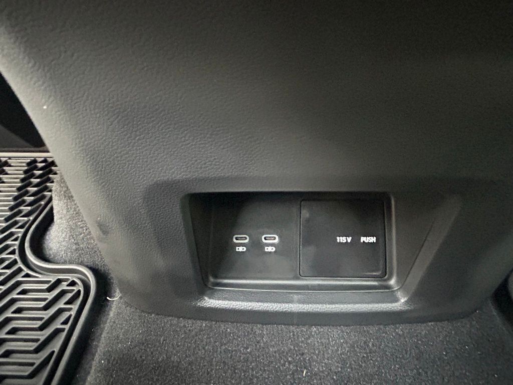 2025 Volkswagen Atlas 2.0T Peak Edition Tampa FL