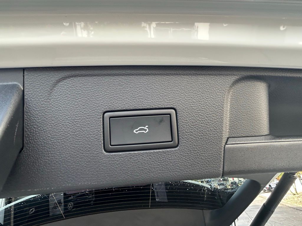 2025 Volkswagen Atlas 2.0T Peak Edition Tampa FL