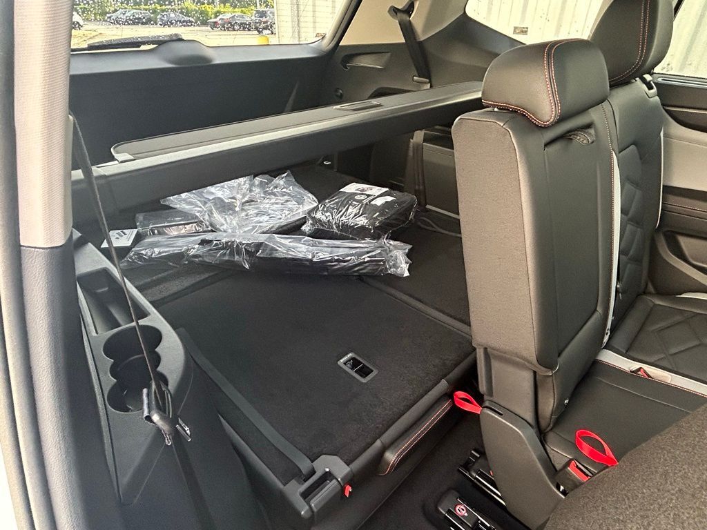 2025 Volkswagen Atlas 2.0T Peak Edition Tampa FL