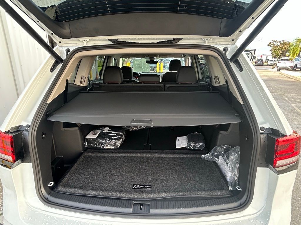 2025 Volkswagen Atlas 2.0T Peak Edition Tampa FL