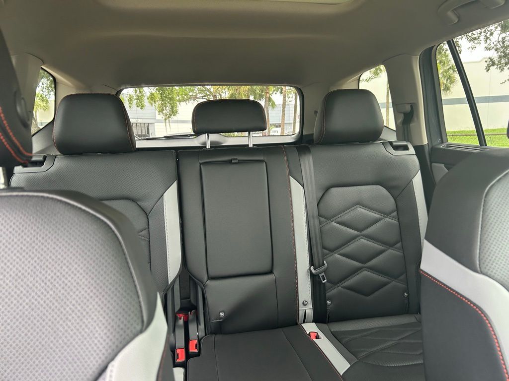 2025 Volkswagen Atlas 2.0T Peak Edition Tampa FL