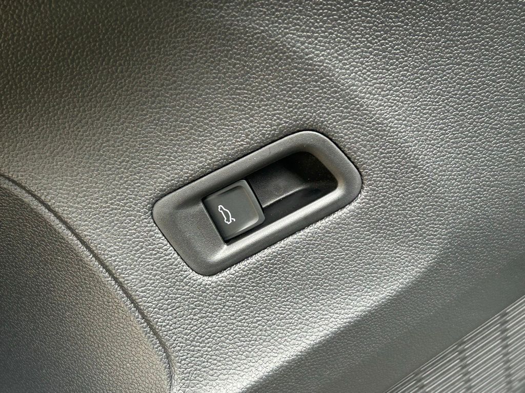2025 Volkswagen Atlas 2.0T Peak Edition Tampa FL