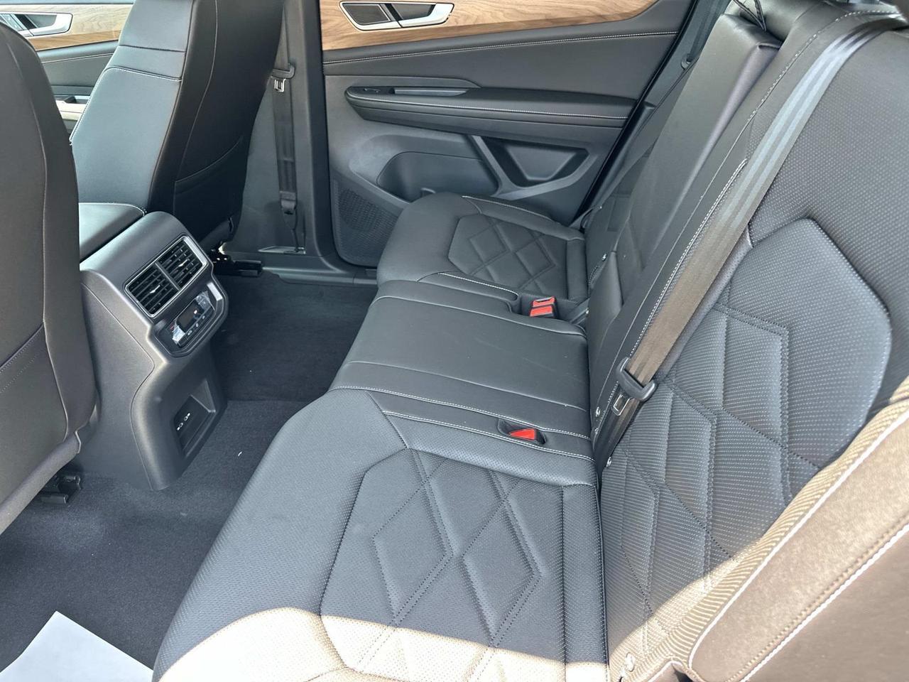 2025 Volkswagen Atlas 2.0T SE Woodbridge VA