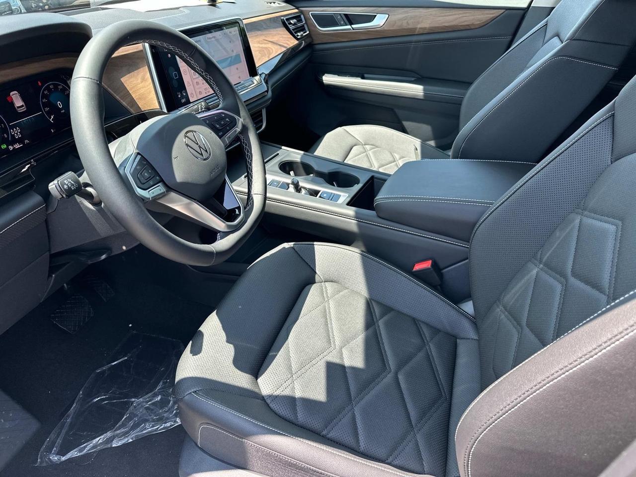 2025 Volkswagen Atlas 2.0T SE Woodbridge VA
