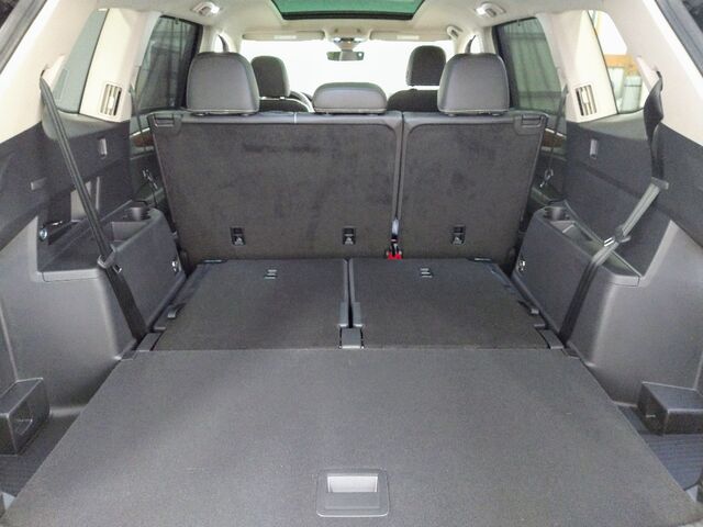 2025 Volkswagen Atlas 2.0T SE w/Technology Oshkosh WI
