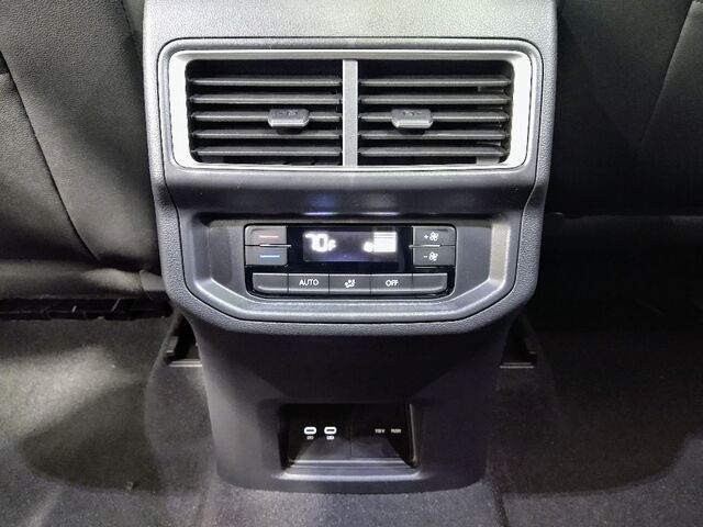 2025 Volkswagen Atlas 2.0T SE w/Technology Oshkosh WI