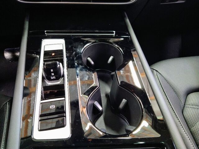 2025 Volkswagen Atlas 2.0T SE w/Technology Oshkosh WI