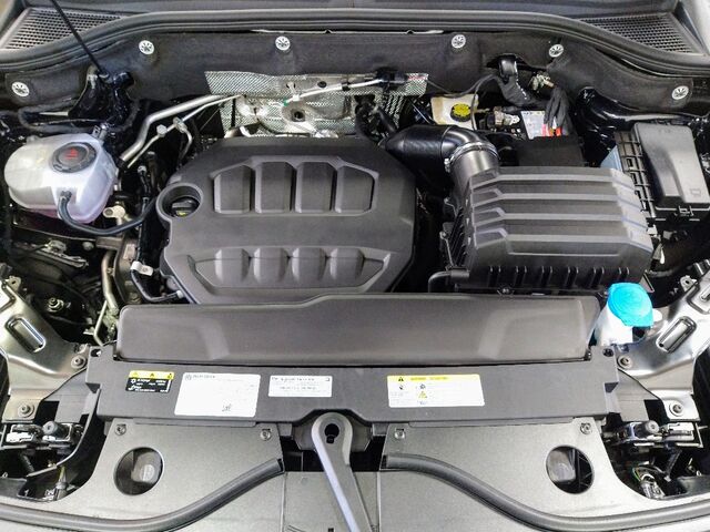 2025 Volkswagen Atlas 2.0T SE w/Technology Oshkosh WI