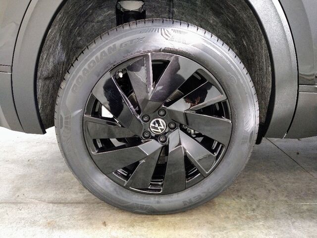 2025 Volkswagen Atlas 2.0T SE w/Technology Oshkosh WI