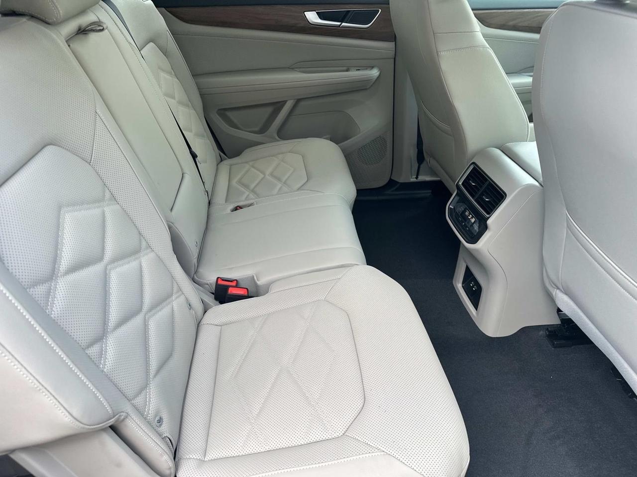 2025 Volkswagen Atlas 2.0T SE w/Technology Woodbridge VA