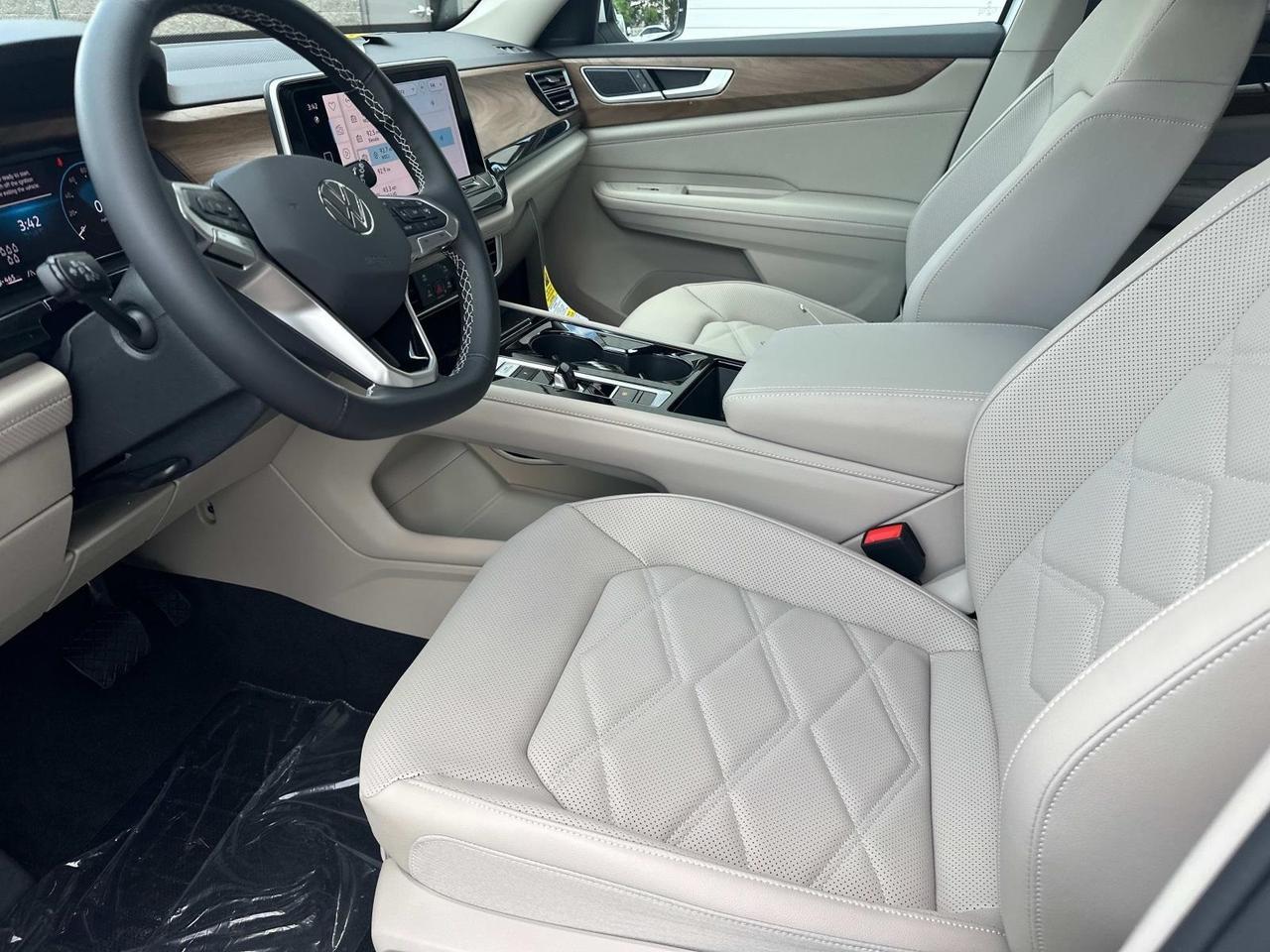 2025 Volkswagen Atlas 2.0T SE w/Technology Woodbridge VA