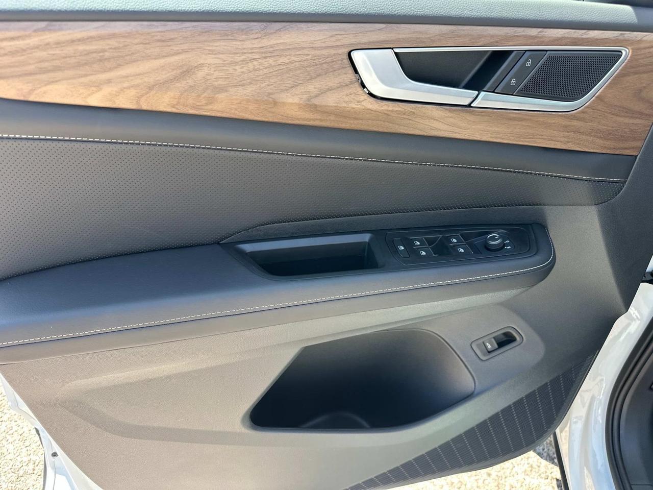 2025 Volkswagen Atlas 2.0T SE w/Technology Woodbridge VA