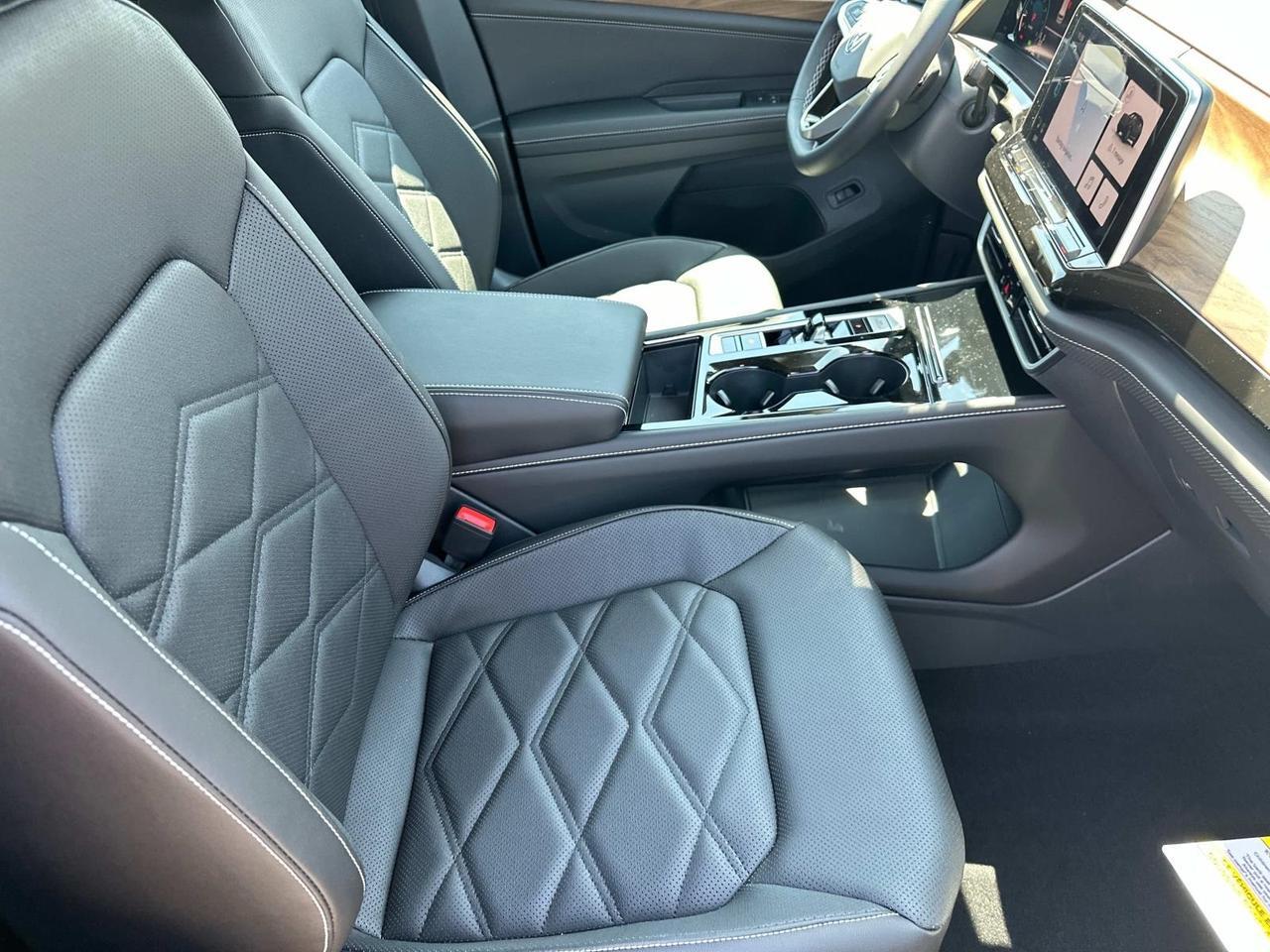 2025 Volkswagen Atlas 2.0T SE w/Technology Woodbridge VA