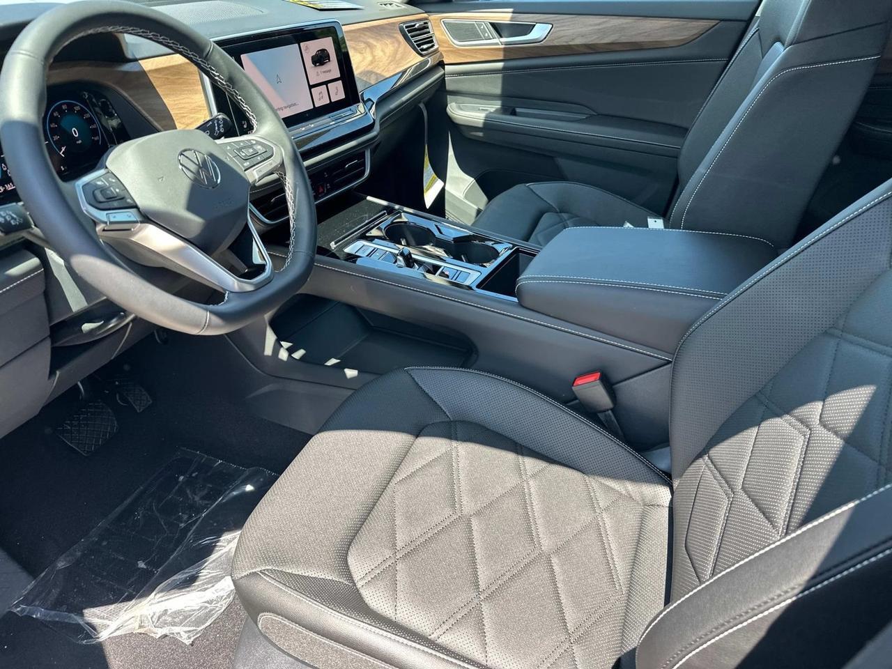 2025 Volkswagen Atlas 2.0T SE w/Technology Woodbridge VA