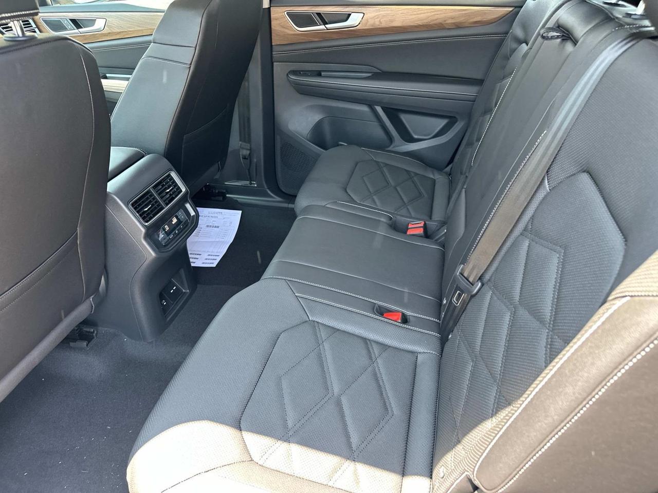 2025 Volkswagen Atlas 2.0T SE w/Technology Woodbridge VA