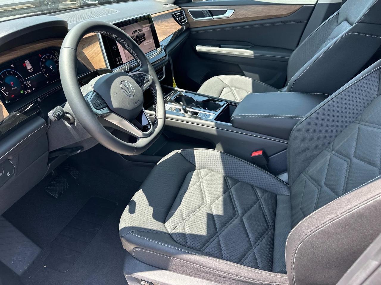 2025 Volkswagen Atlas 2.0T SE w/Technology Woodbridge VA