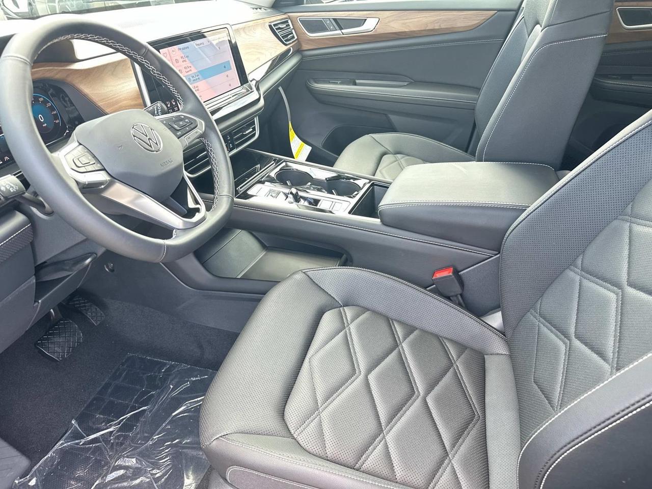 2025 Volkswagen Atlas 2.0T SE w/Technology Woodbridge VA