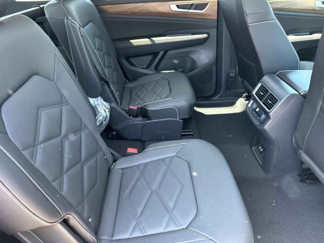 2025 Volkswagen Atlas 2.0T SE w/Technology Woodbridge VA
