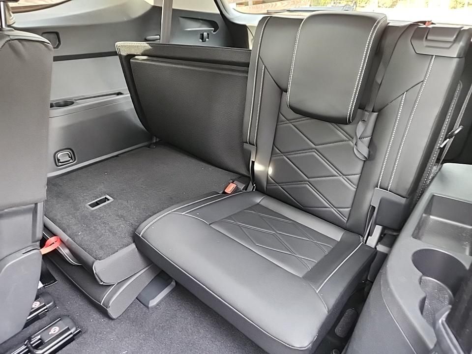 2025 Volkswagen Atlas 2.0T SE w/Technology Tampa FL