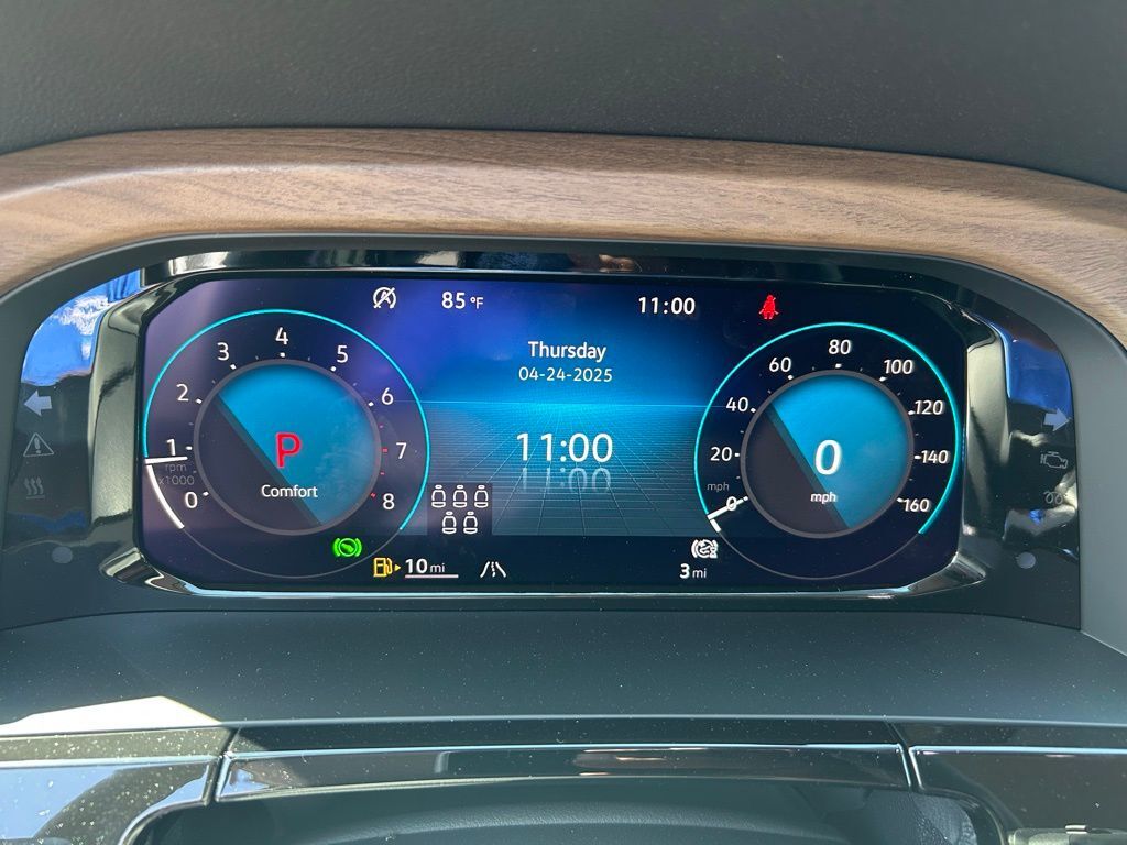 2025 Volkswagen Atlas 2.0T SE w/Technology Tampa FL