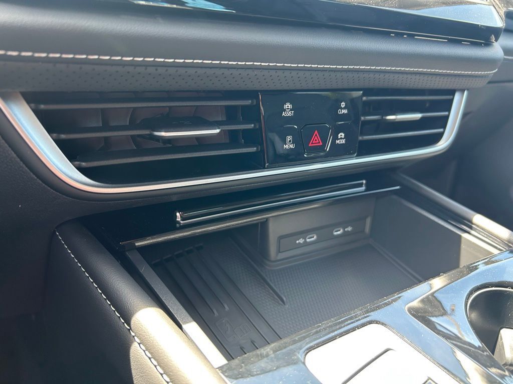 2025 Volkswagen Atlas 2.0T SE w/Technology Tampa FL