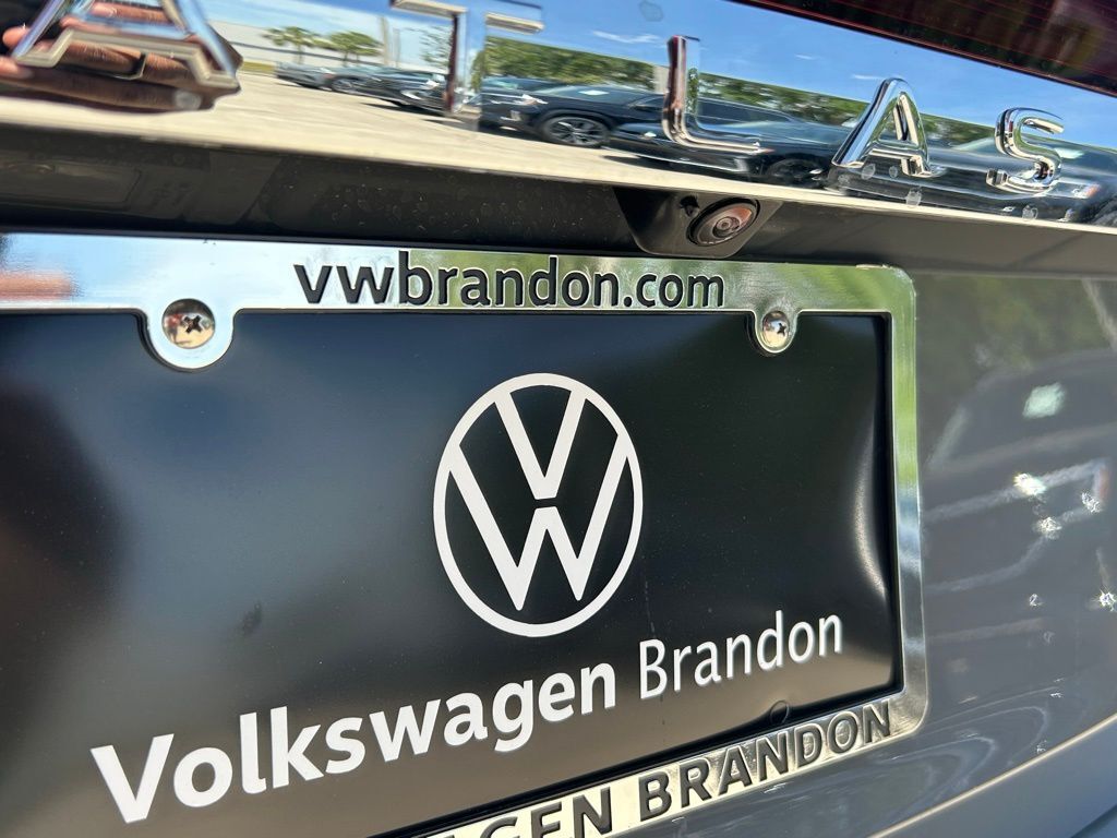 2025 Volkswagen Atlas 2.0T SE w/Technology Tampa FL