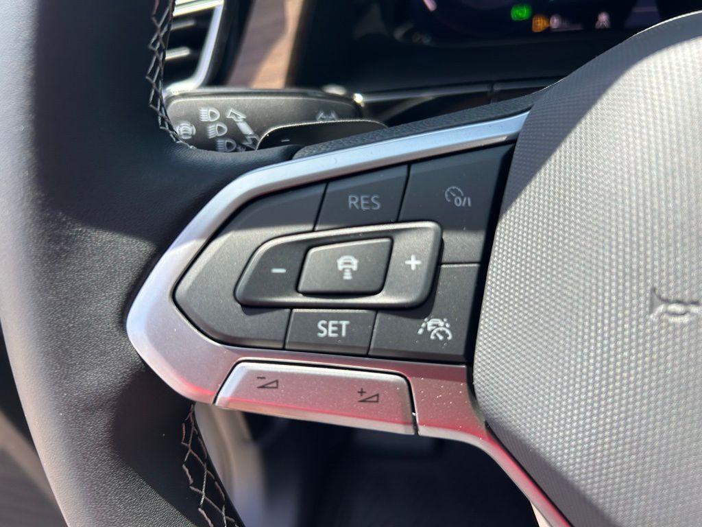 2025 Volkswagen Atlas 2.0T SE w/Technology Tampa FL