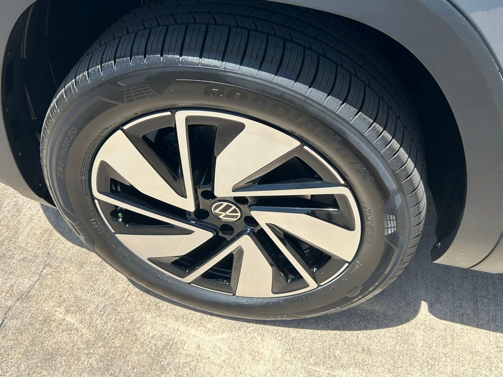 2025 Volkswagen Atlas 2.0T SE w/Technology Tampa FL