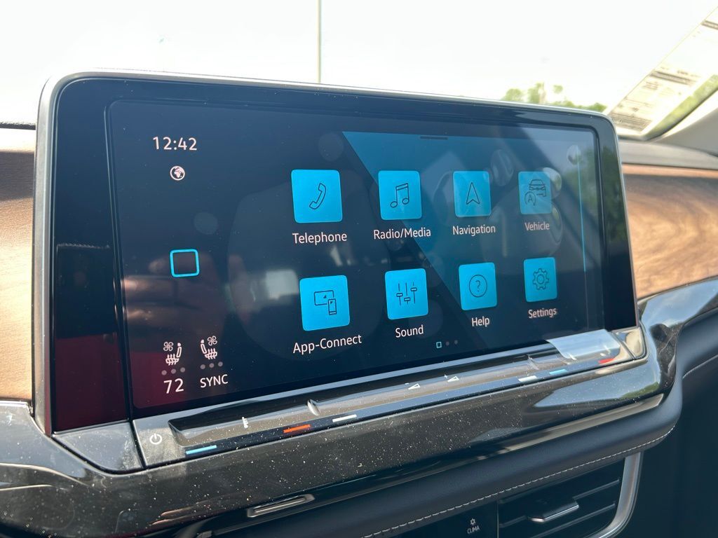 2025 Volkswagen Atlas 2.0T SE w/Technology Tampa FL