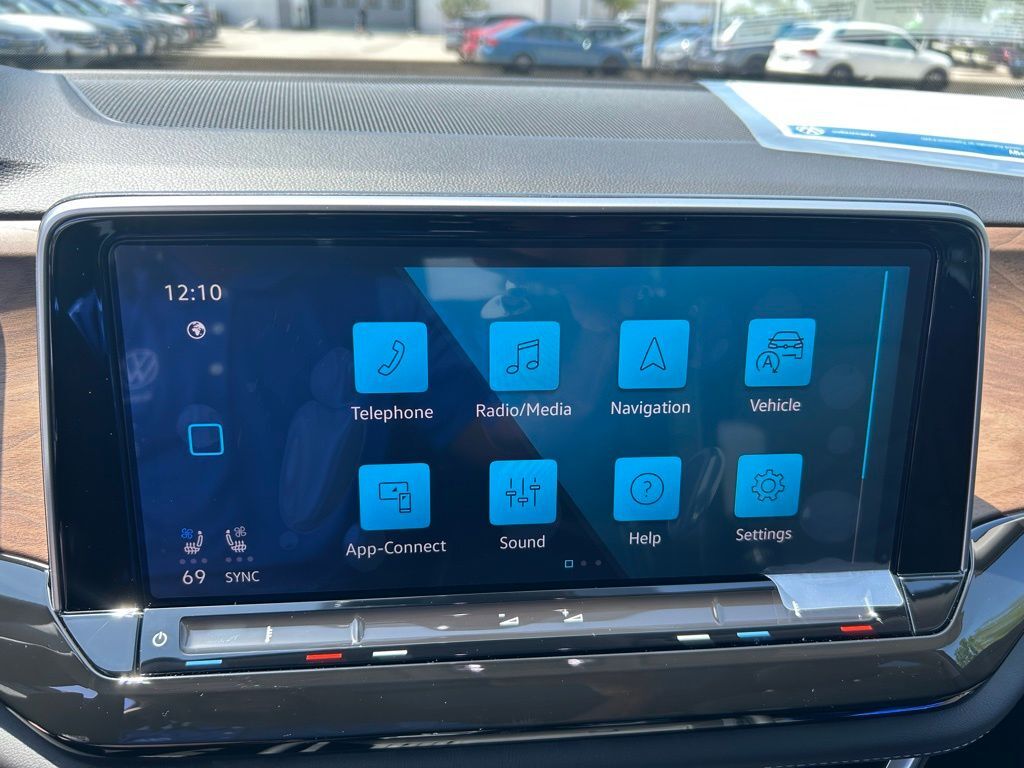 2025 Volkswagen Atlas 2.0T SE w/Technology Tampa FL