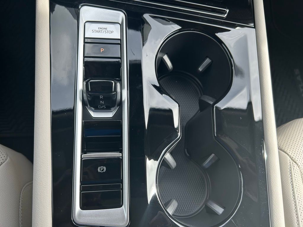 2025 Volkswagen Atlas 2.0T SE w/Technology Tampa FL
