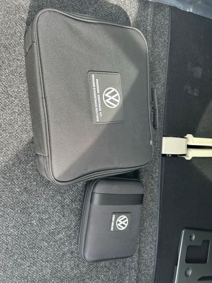 2025 Volkswagen Atlas 2.0T SE w/Technology Tampa FL