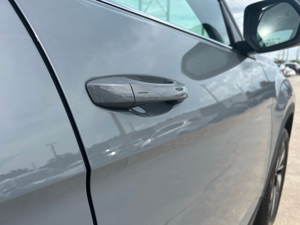 2025 Volkswagen Atlas 2.0T SE w/Technology Tampa FL