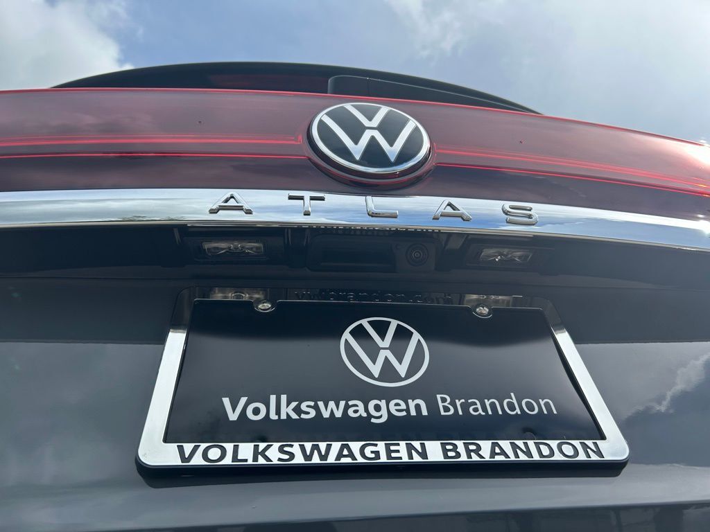 2025 Volkswagen Atlas 2.0T SE w/Technology Tampa FL