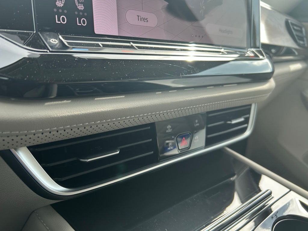 2025 Volkswagen Atlas 2.0T SE w/Technology Tampa FL