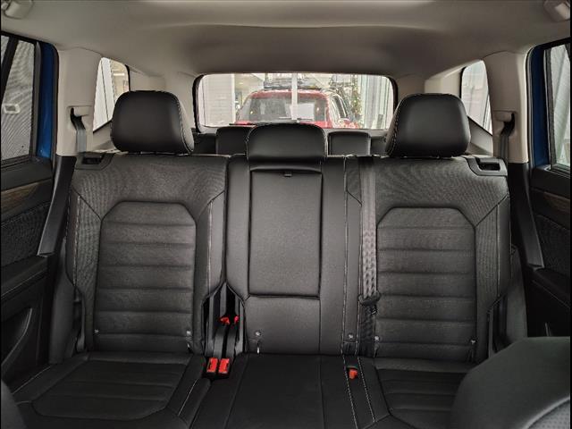 2025 Volkswagen Atlas 2.0T SEL Oshkosh WI