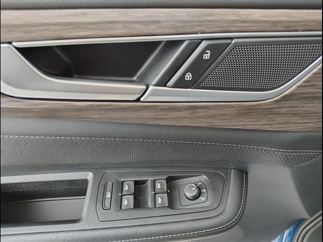 2025 Volkswagen Atlas 2.0T SEL Oshkosh WI