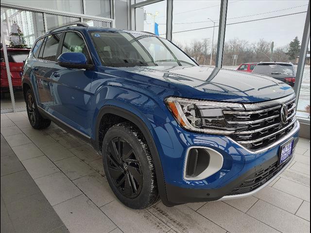 2025 Volkswagen Atlas 2.0T SEL Oshkosh WI