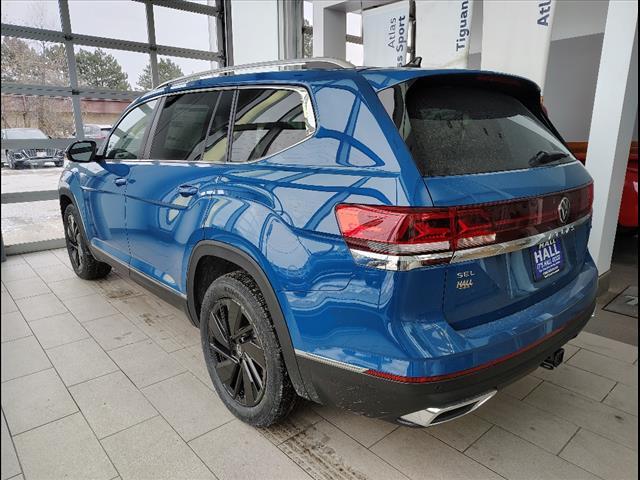 2025 Volkswagen Atlas 2.0T SEL Oshkosh WI