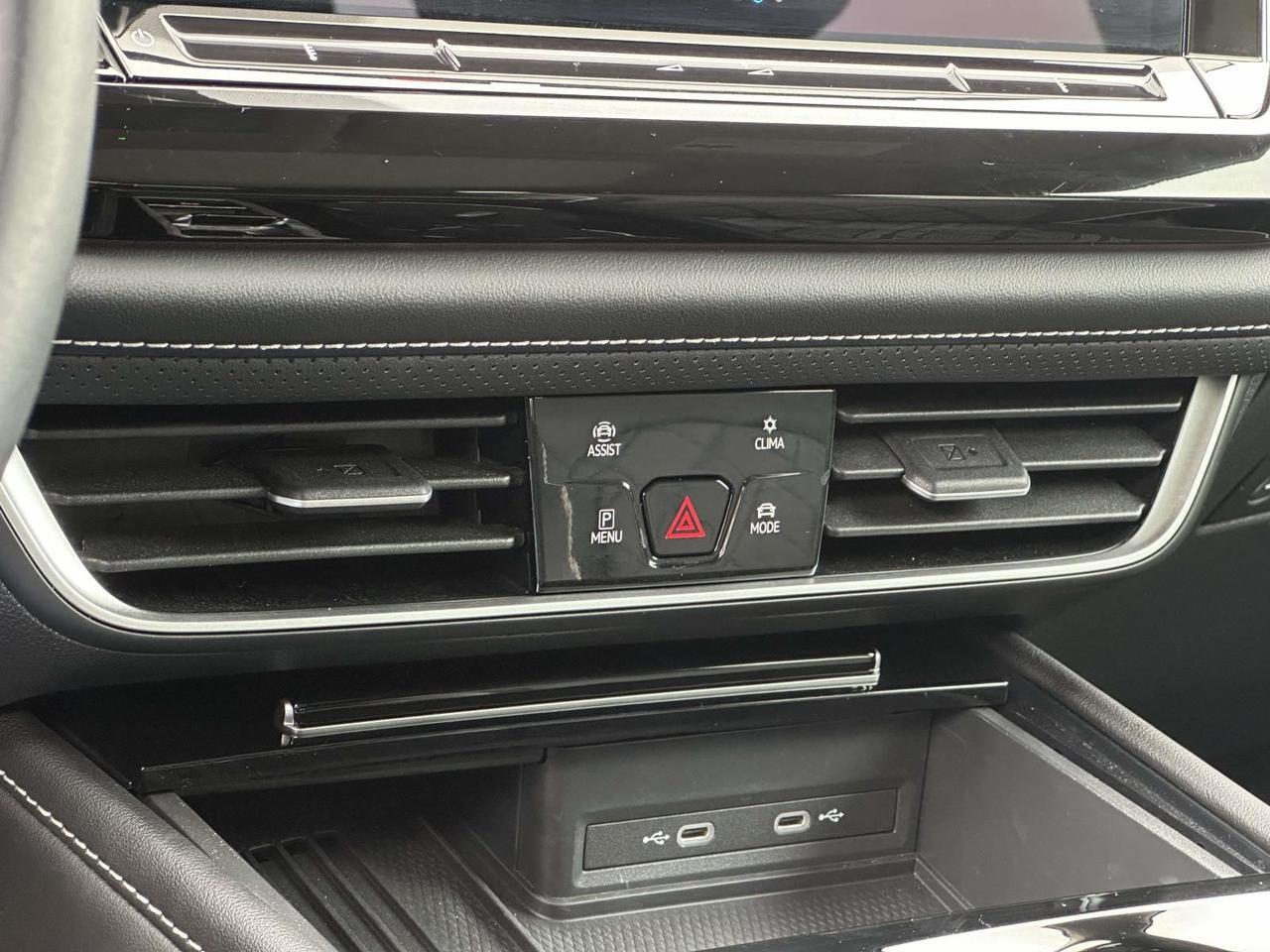 2025 Volkswagen Atlas 2.0T SEL Premium R-Line Woodbridge VA