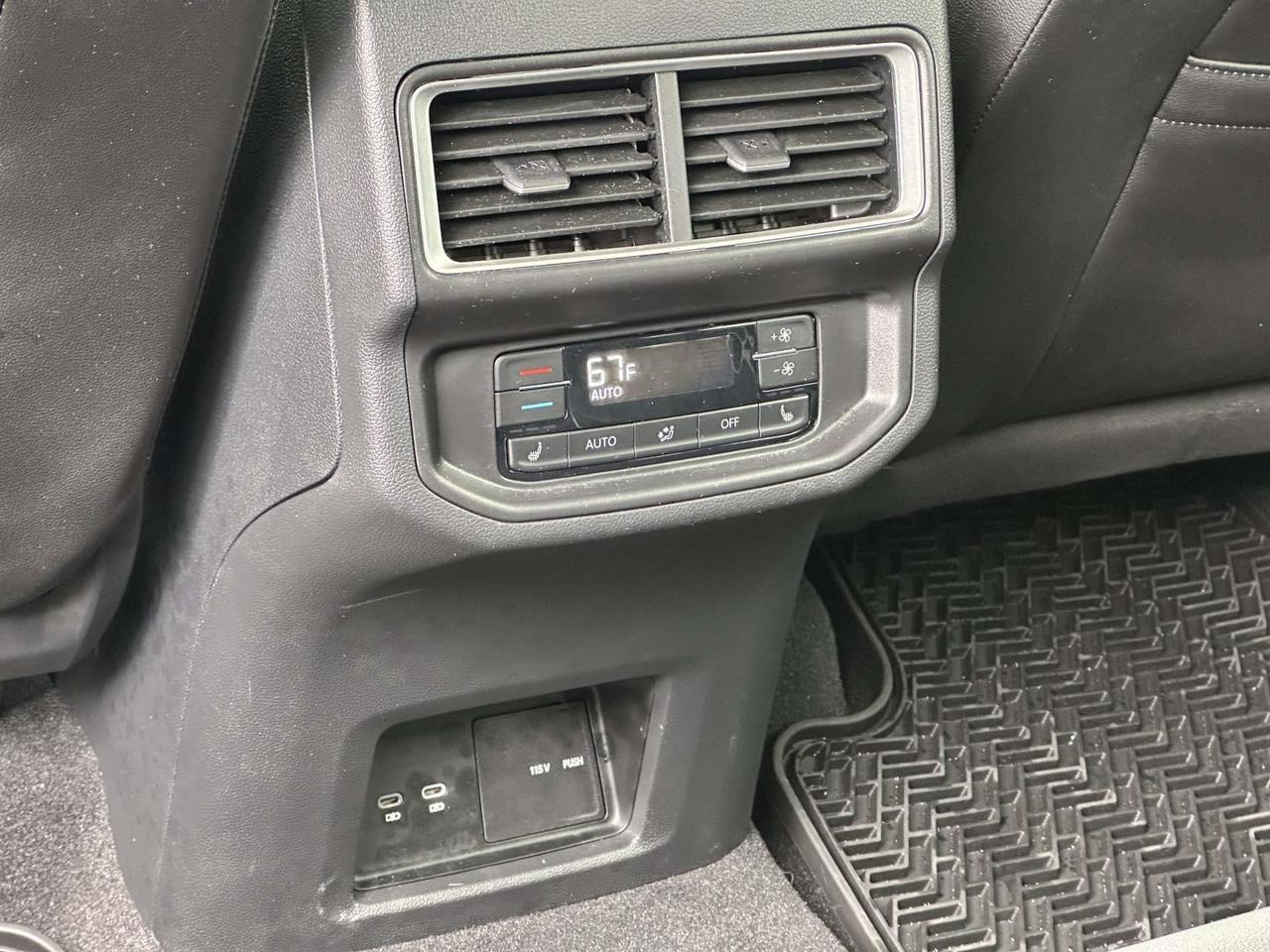 2025 Volkswagen Atlas 2.0T SEL Premium R-Line Woodbridge VA