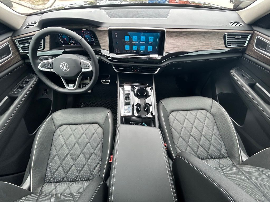 2025 Volkswagen Atlas 2.0T SEL Premium R-Line Tampa FL