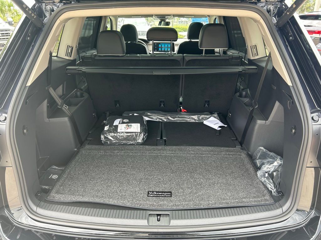 2025 Volkswagen Atlas 2.0T SEL Premium R-Line Tampa FL