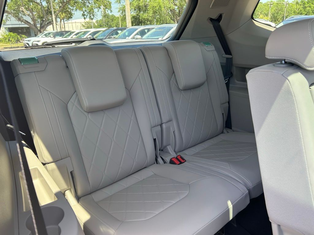 2025 Volkswagen Atlas 2.0T SEL Premium R-Line Tampa FL