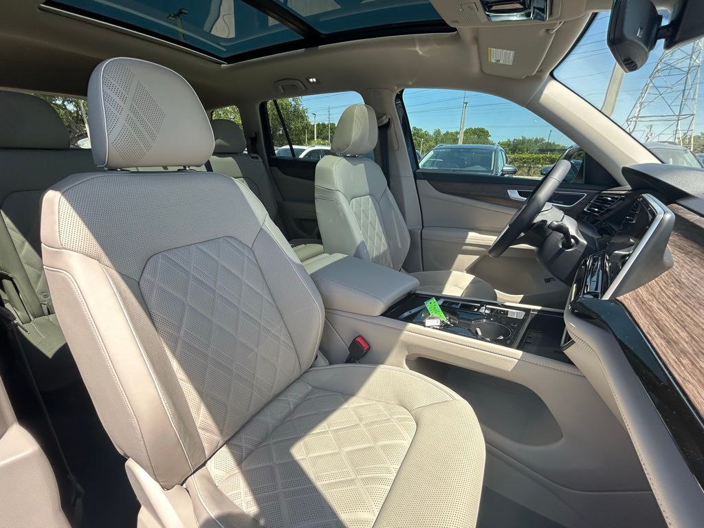 2025 Volkswagen Atlas 2.0T SEL Premium R-Line Tampa FL